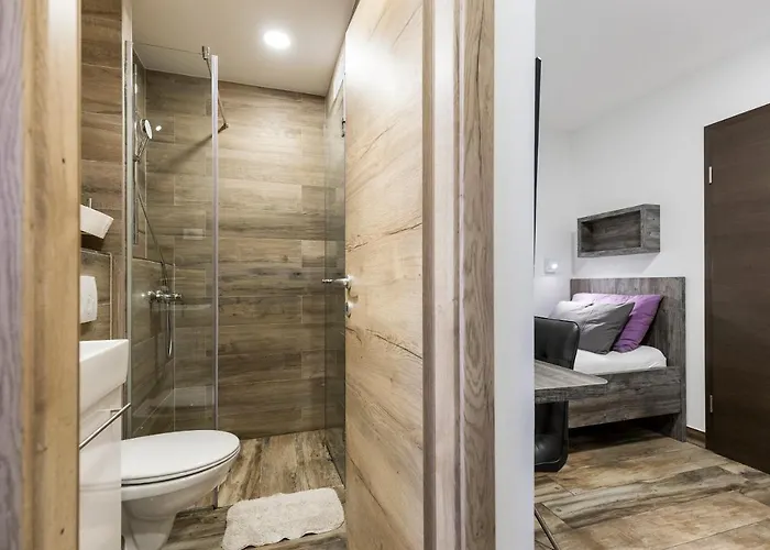 Guest house Apinelo Tower 4*