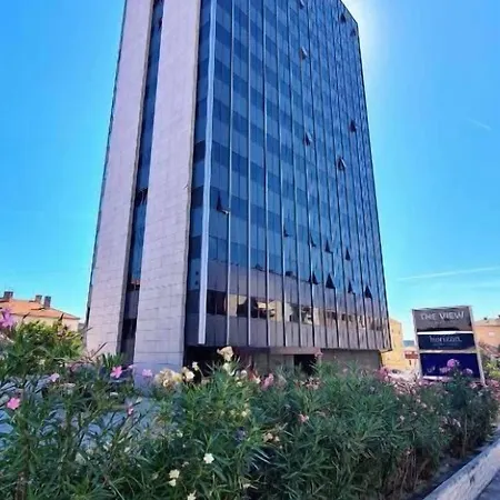 Apinelo Tower 4*